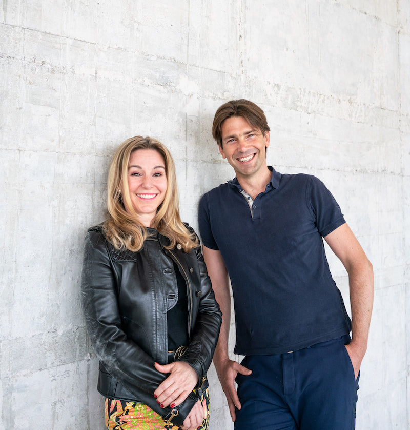 Die Geschäftsführer Nina und Jan Hellfritz von ALISEO gemeinsam auf einem Bild.