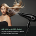 Blonde Frau föhnt sich mit dem AIR 1800 von ALISEO die Haare, dank seinem maximalen Luftstrom.