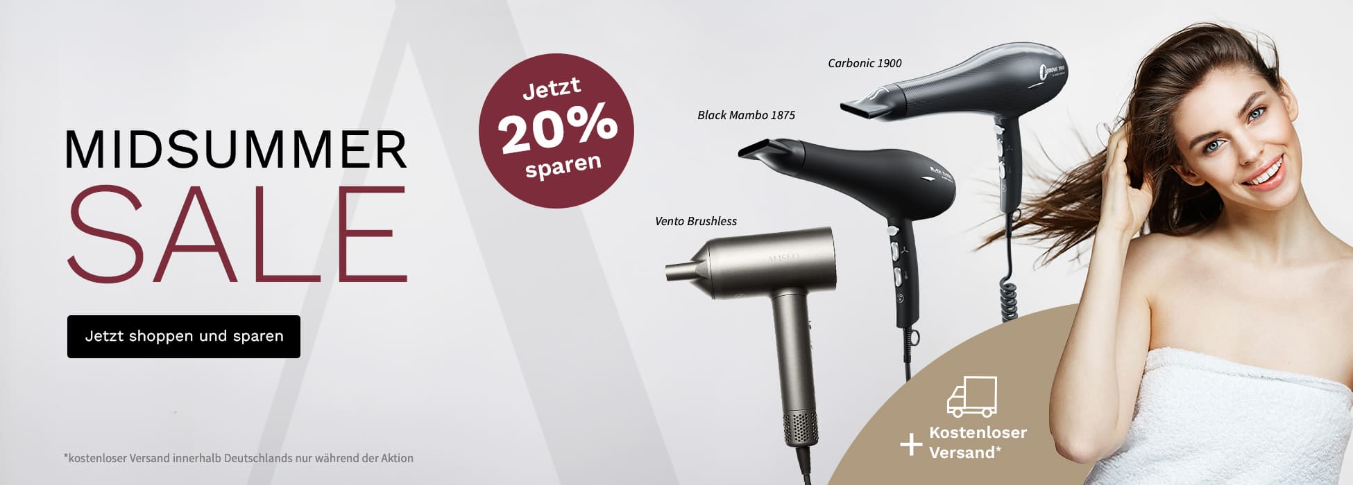 Aliseo Midsummer Sale – Spare 20% auf ausgewählte Haartrockner. Bannerbild mit Produktbilder der Haartrockner Vento, Black Mambo und Carbonic. Bild einer Frau, die sich die Haare föhnt.